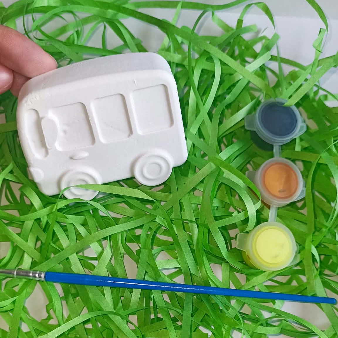 Kite de peinture bus platre céramique