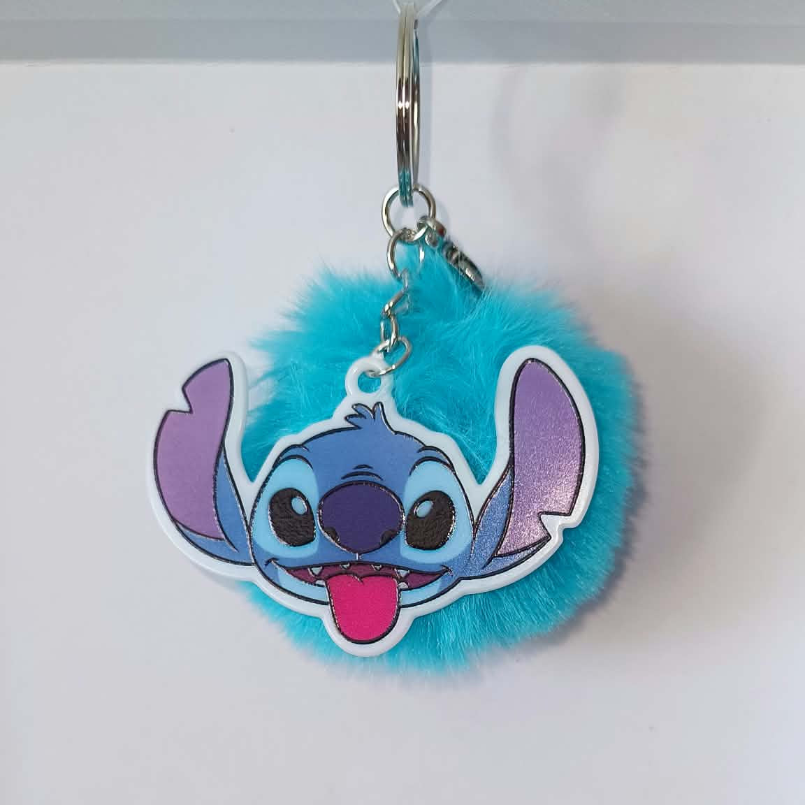 Porte-clés  stitch avec pompon